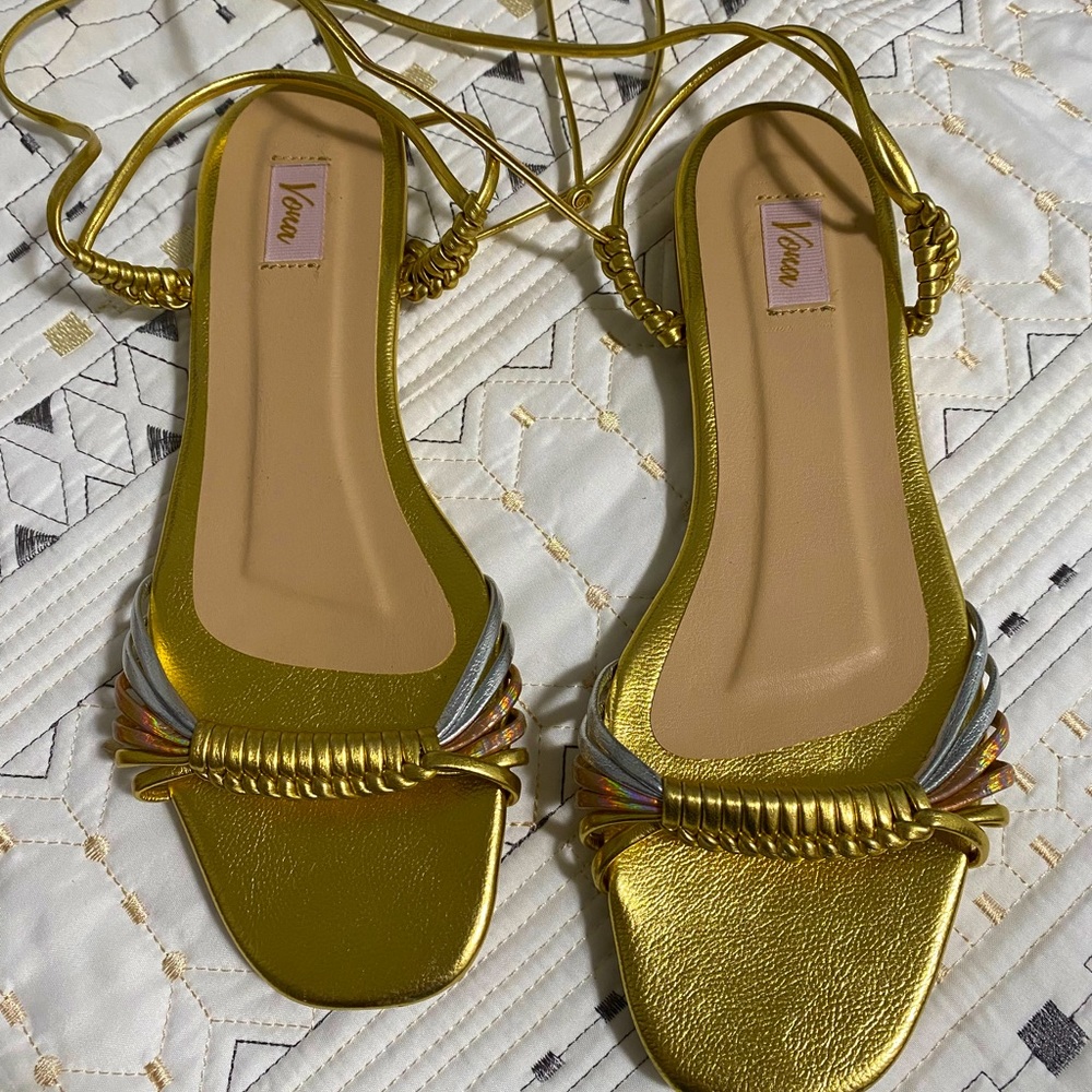 Women’s Strappy flat sandals. Made by Vona From Italy